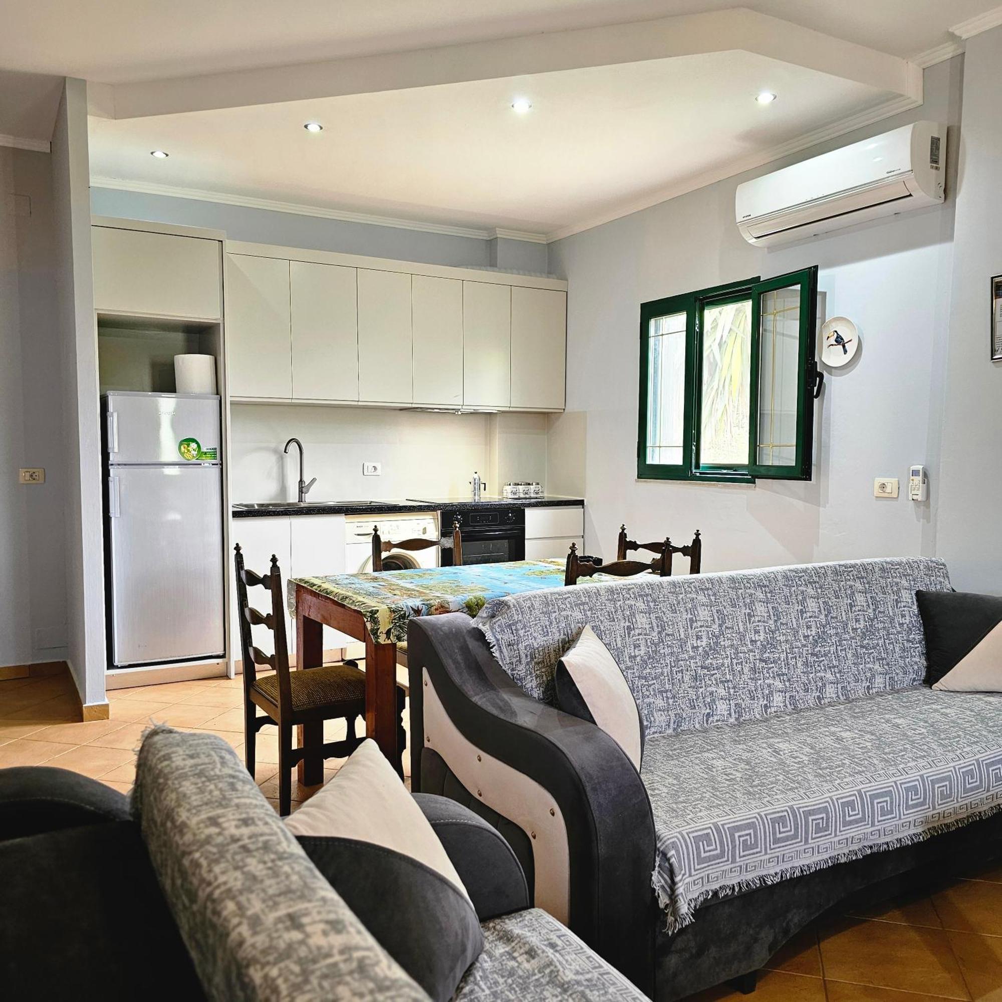 Kuqa Rent House