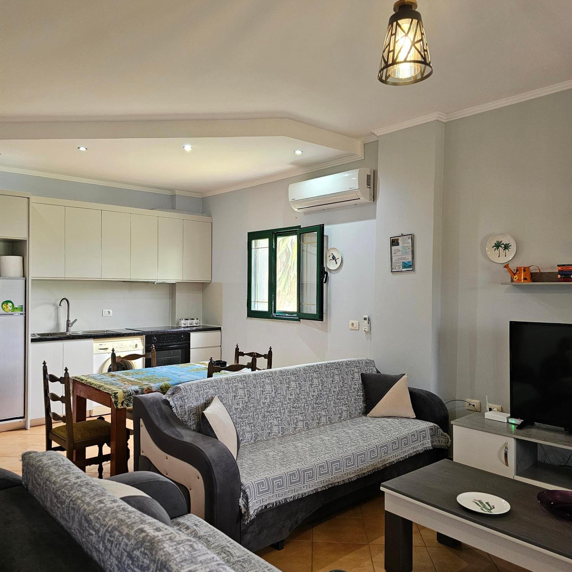 Kuqa Rent House * Ksamil